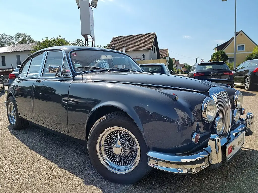 Jaguar Daimler 1964 из Европы — купить под ключ