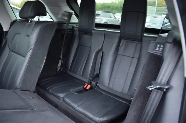Land Rover Range Rover Sport view 8
