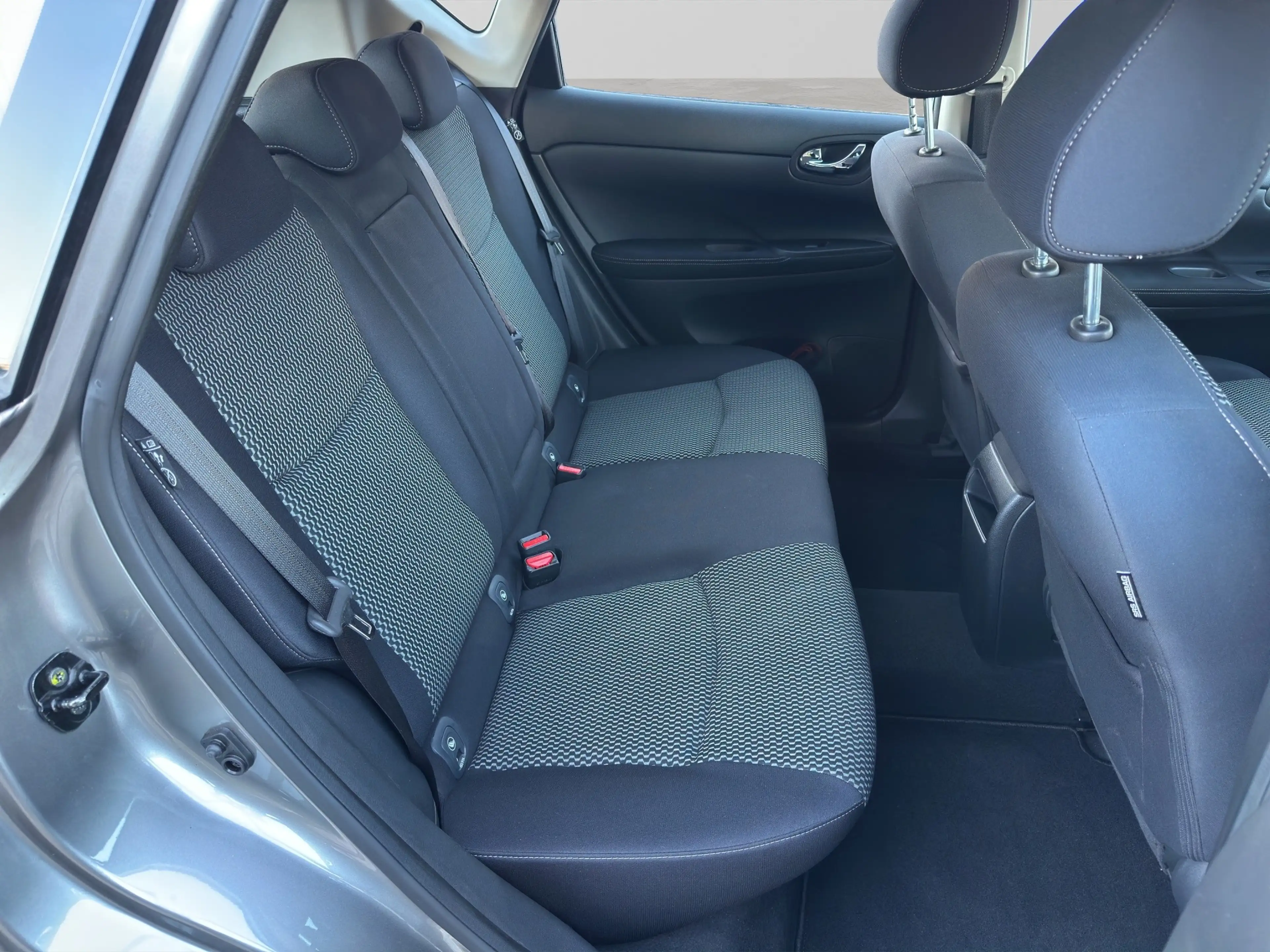 Nissan Pulsar Acenta - Benzin, TÜV Neu, SitzH, — photo 19