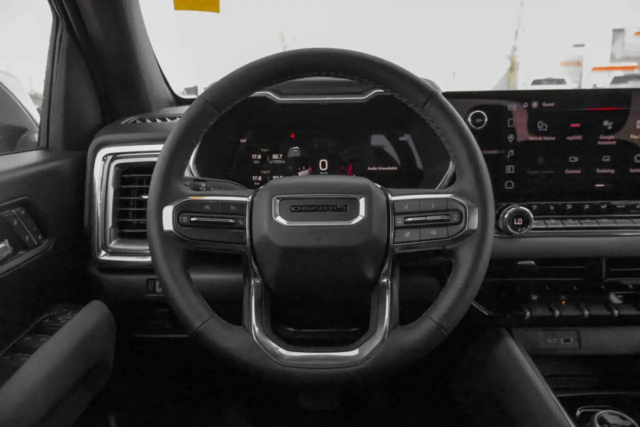 GMC Canyon снимка GMC Canyon