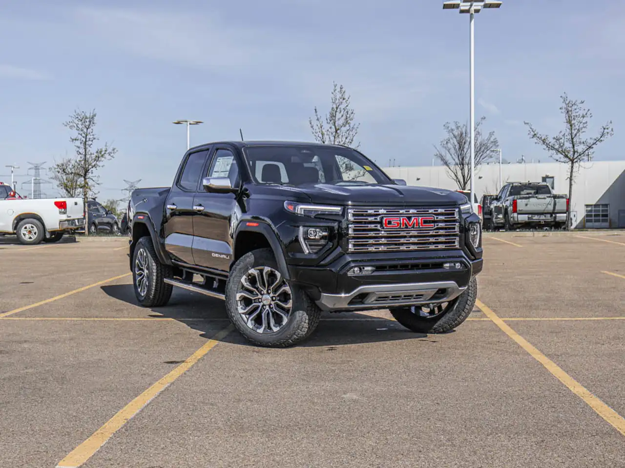 GMC Canyon снимка GMC Canyon