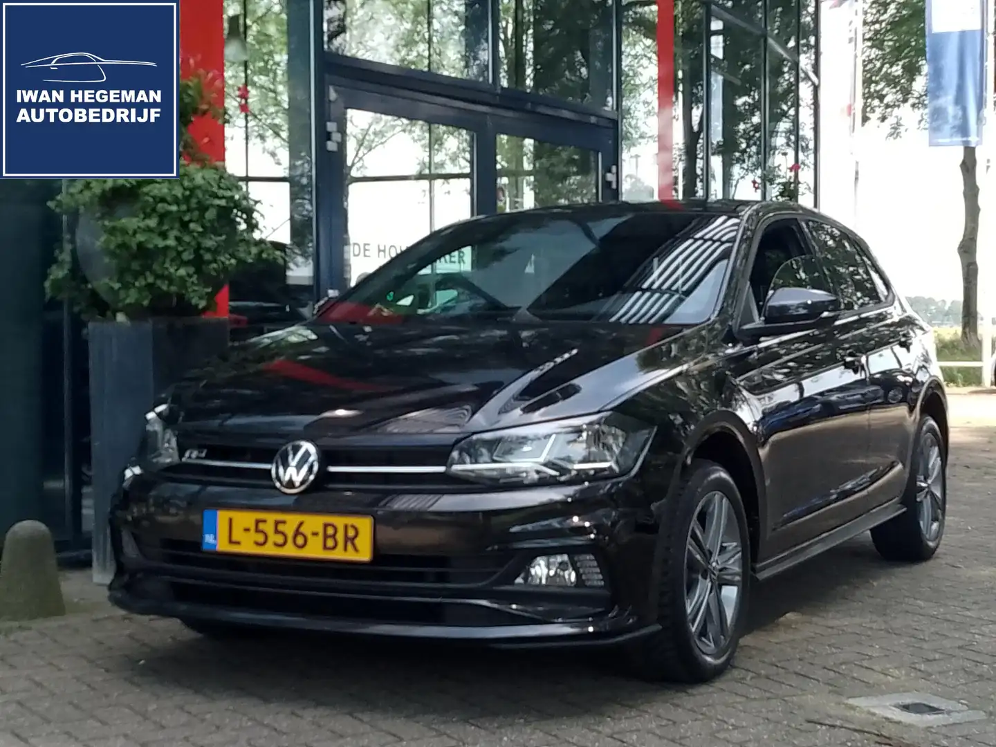 Volkswagen Polo 1.0 TSI Highline Business R | Navigatie | LM Velge Noir - 1