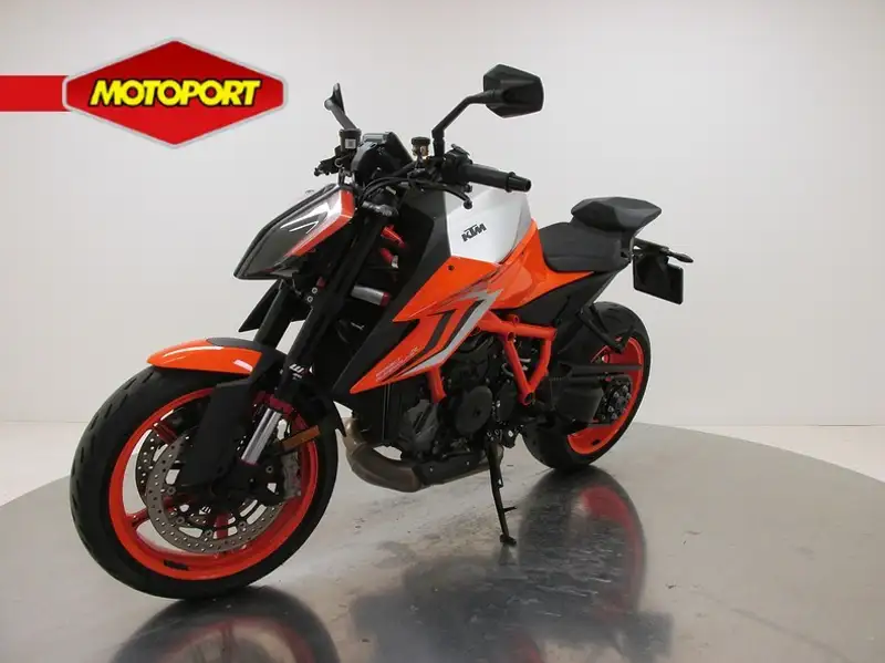 KTM 1290 Super Duke R - foto 4