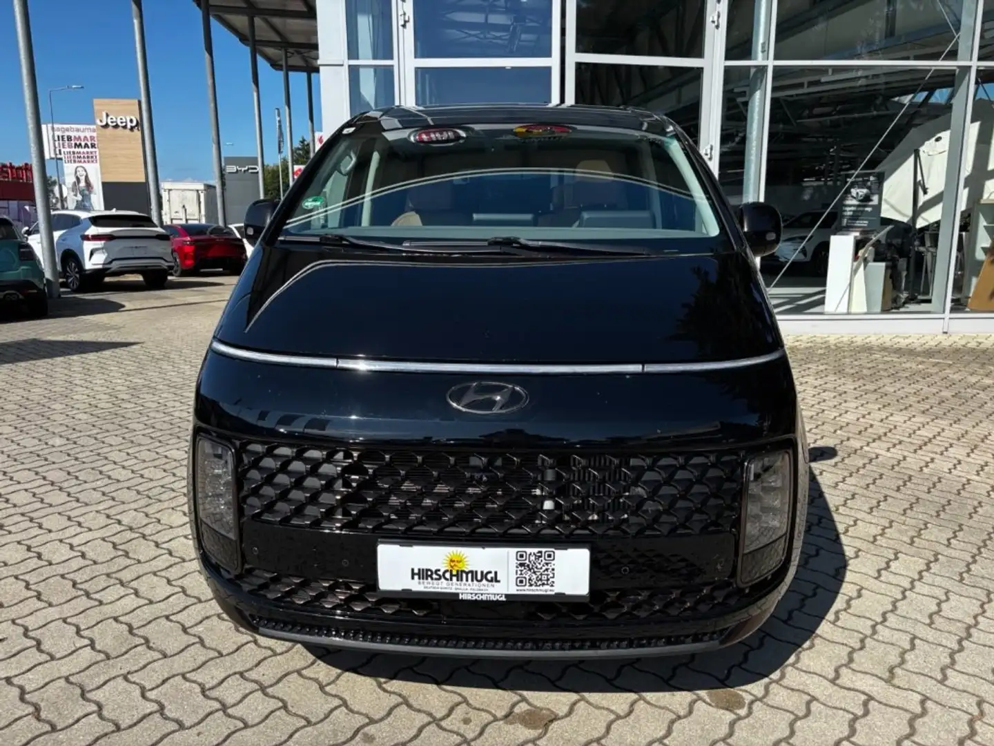 Hyundai STARIA Bus Luxury Line 2.2 CRDi 4WD DCT m2dl1-P4 Schwarz - 2