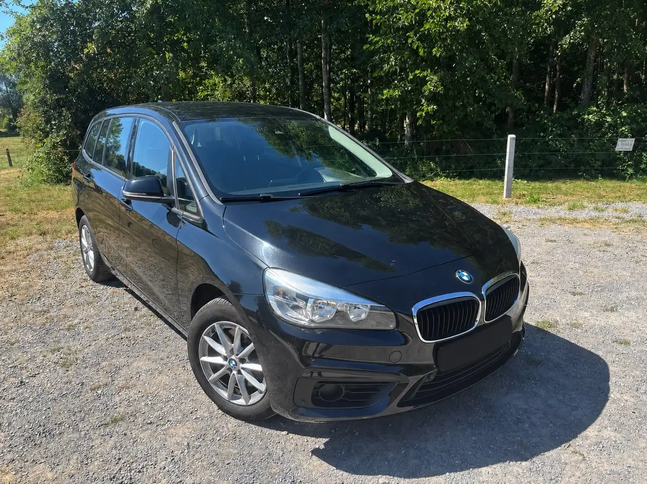 BMW 218
