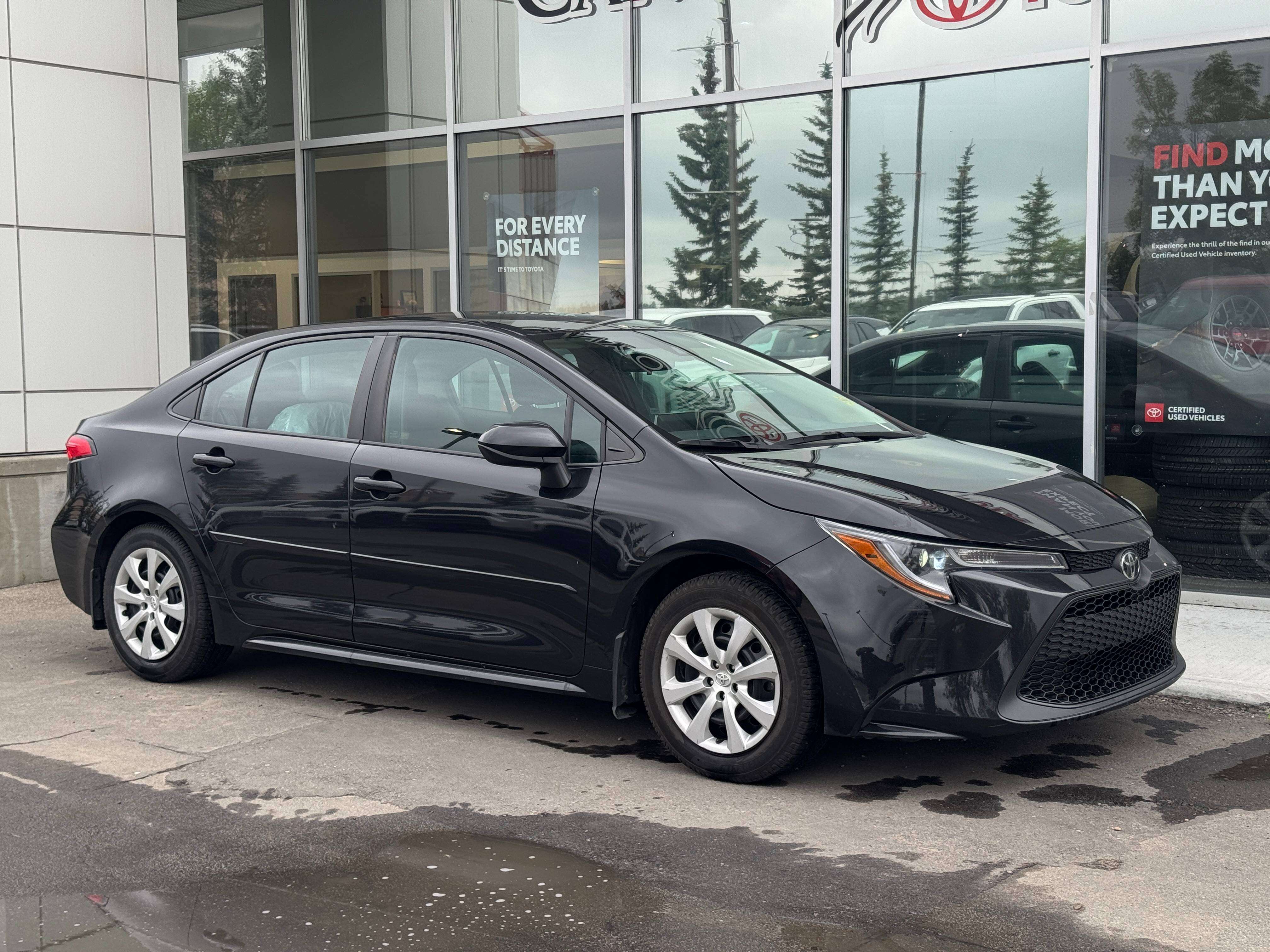 2020 Toyota Corolla One Owner | Heated Seats | Apple CarPlay | — снимка 3