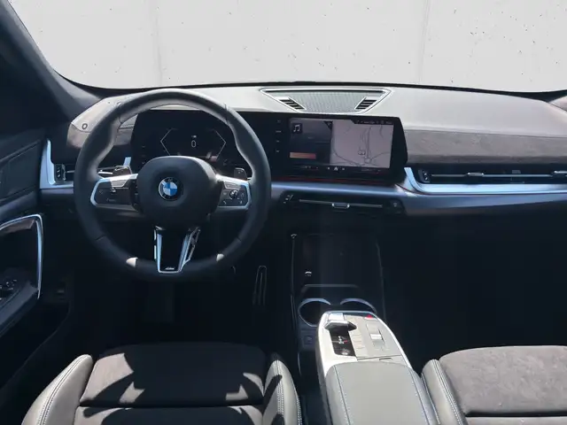 BMW X1 view 12