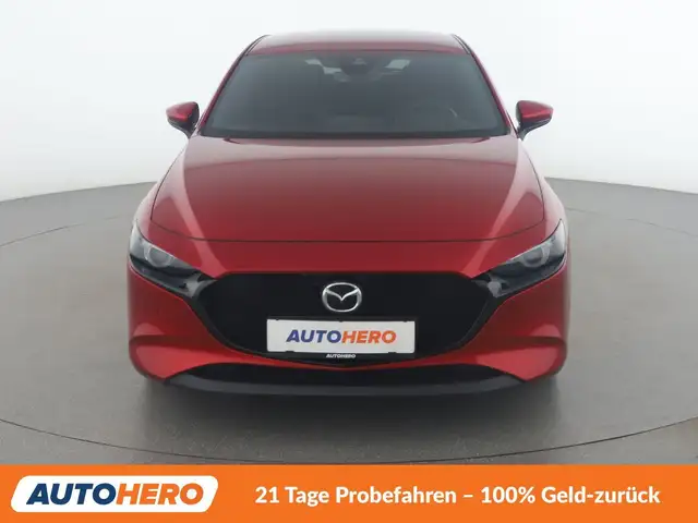 Mazda Mazda3 view 9