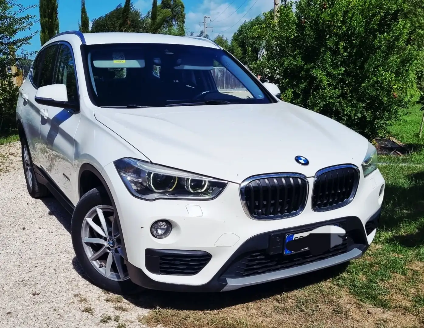 BMW X1 X1 xdrive18d Business auto Bianco - 1
