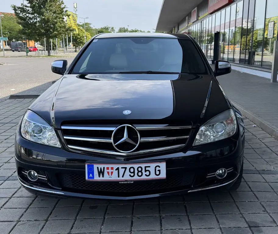 Mercedes-Benz C 320 2007 из Европы — купить под ключ