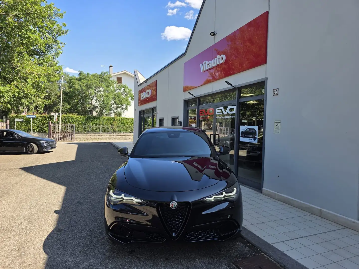 Alfa Romeo Stelvio Stelvio 2.2 t Veloce Q4 210cv auto Nero - 1