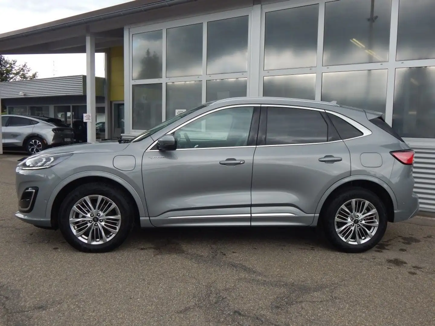Ford Kuga 2.5 Duratec PHEV VIGNALE Silber - 2