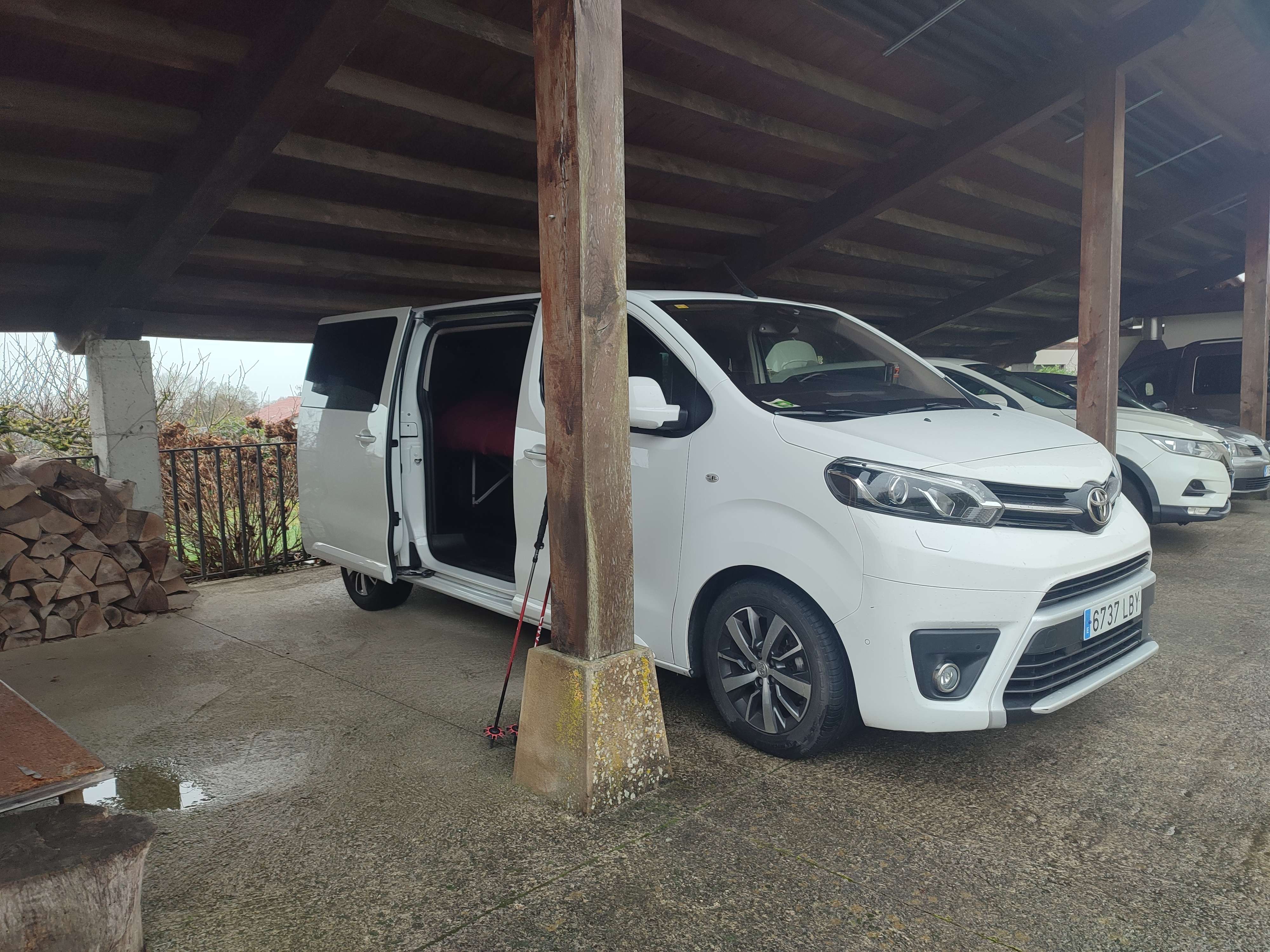 Toyota Proace Family Largo 2.0D 8pl. Advance Aut. 180 Advance - foto 1