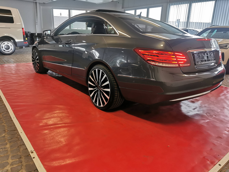 Mercedes-Benz E 350 E 350 Coupe BlueTEC/d*LED+Pano+SHgpfl+TMP+Kamera — photo 4