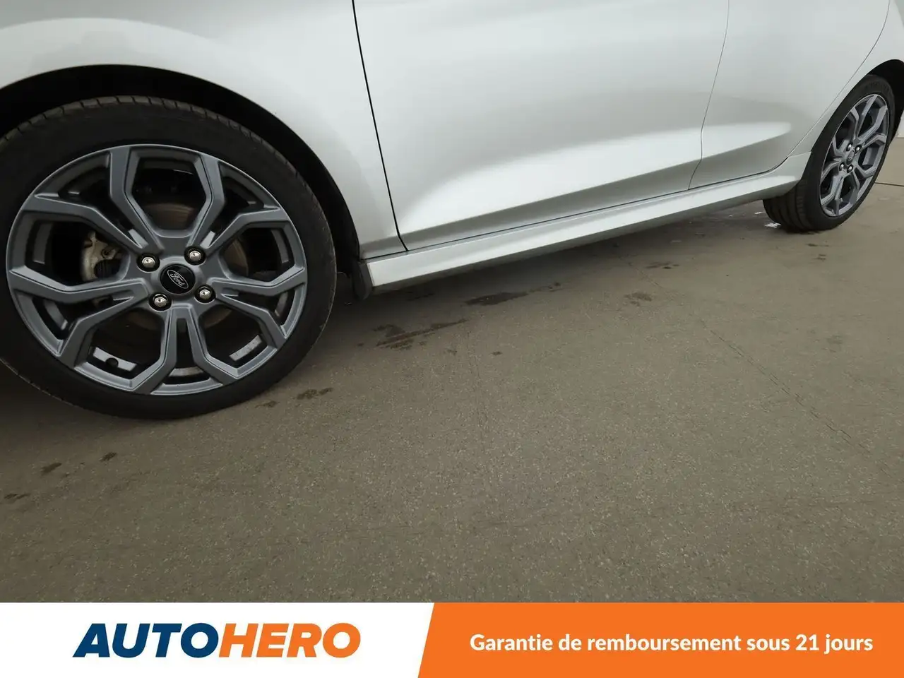 Ford Fiesta 5 portes — photo 28
