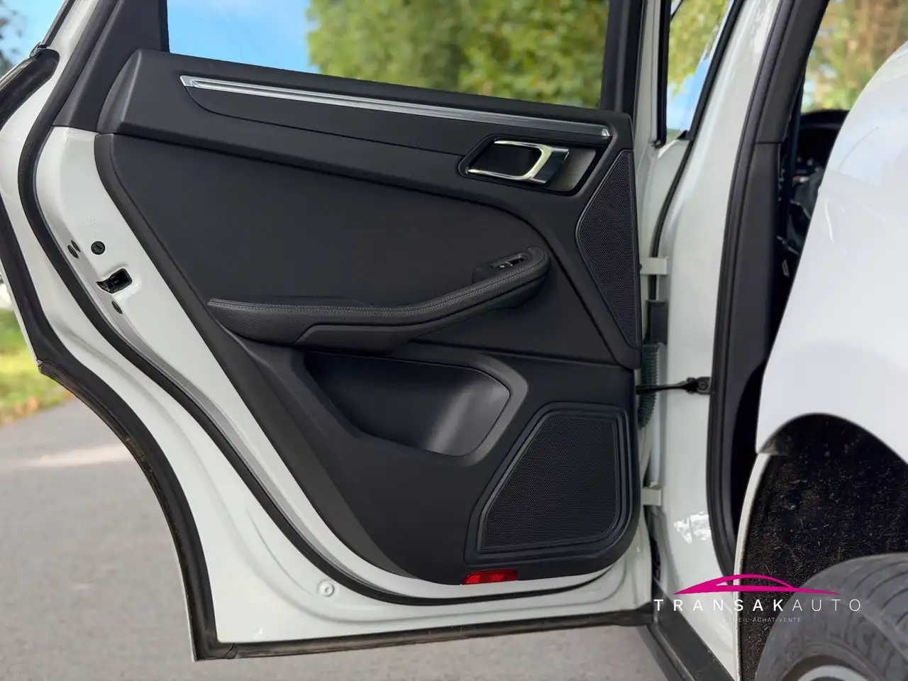 Porsche Macan Macan Turbo — photo 36 sur 43