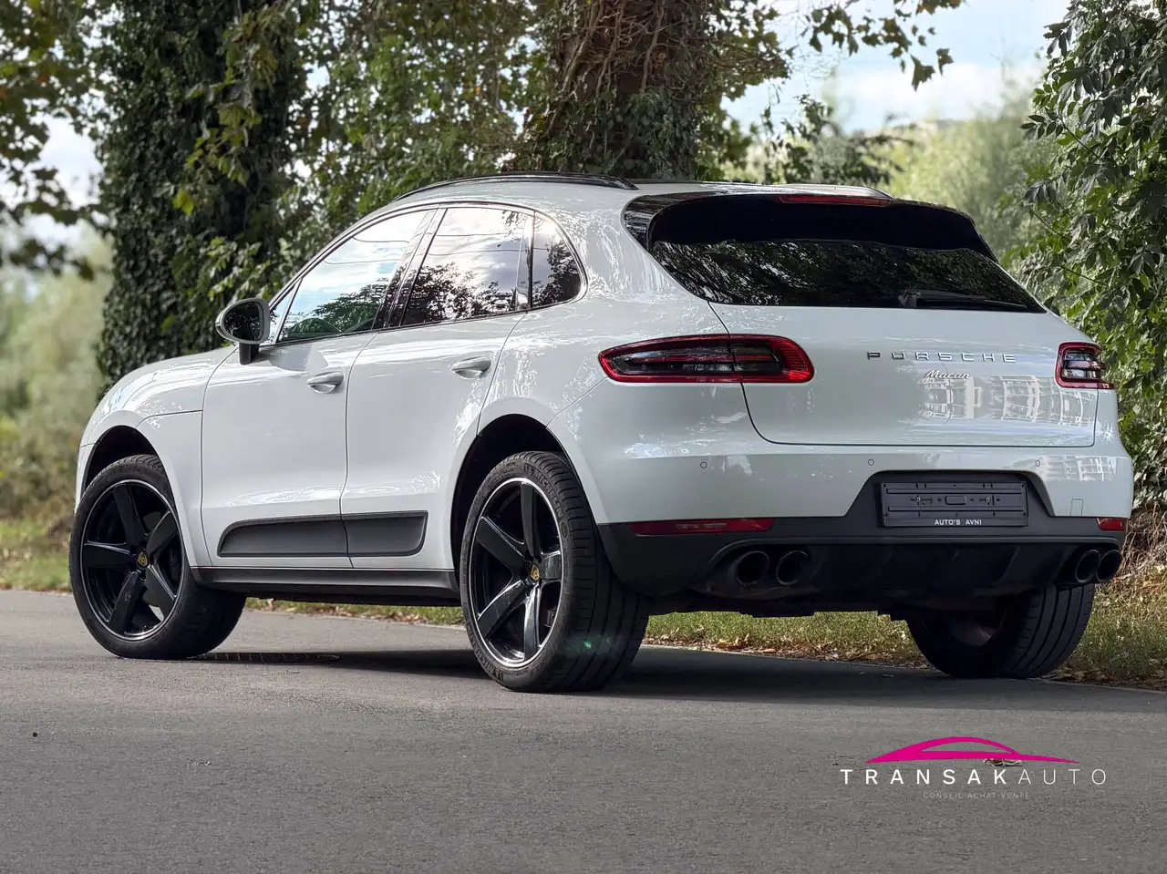 Porsche Macan Macan Turbo — photo 7 sur 43