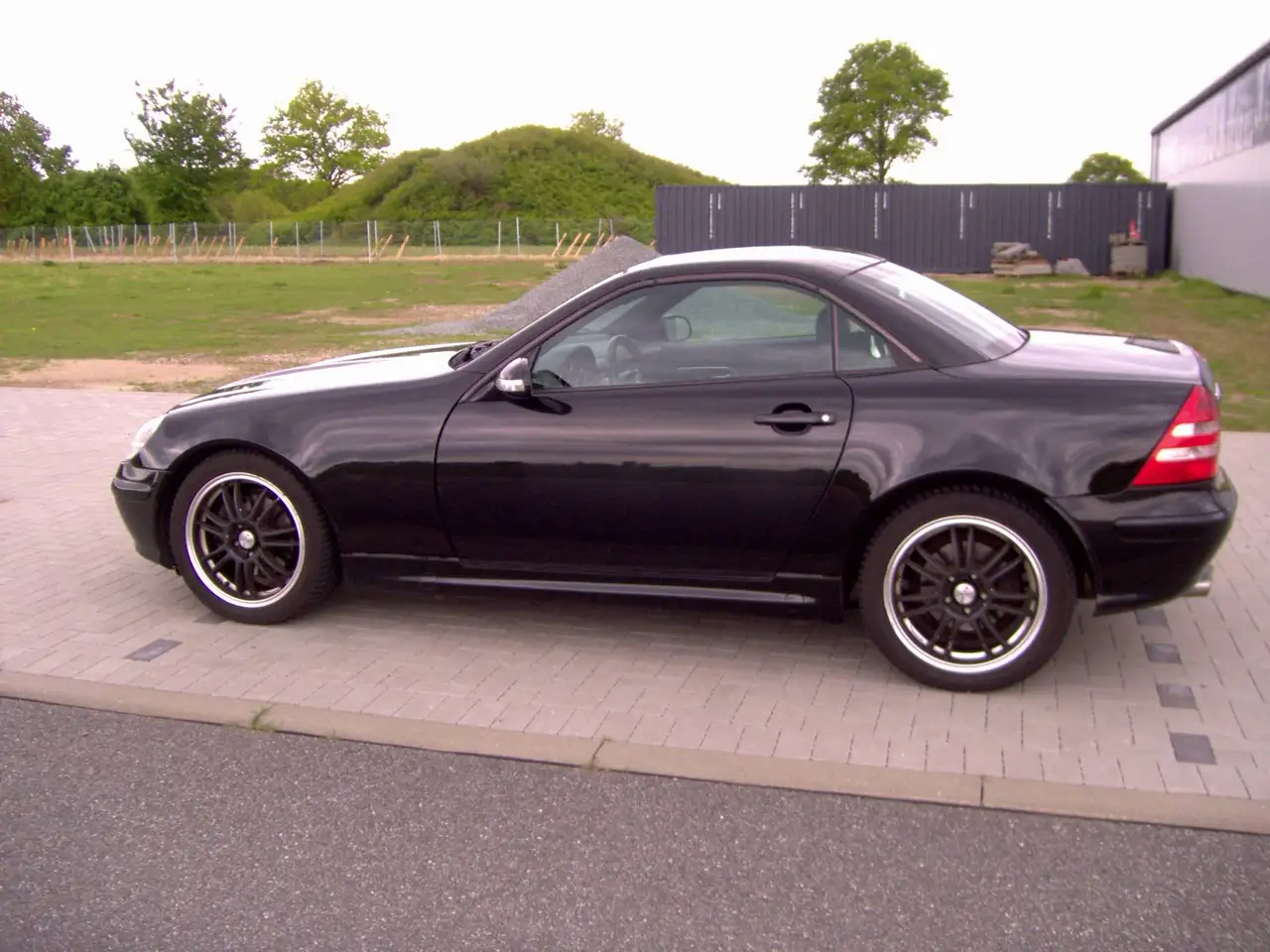 Mercedes-Benz SLK 230