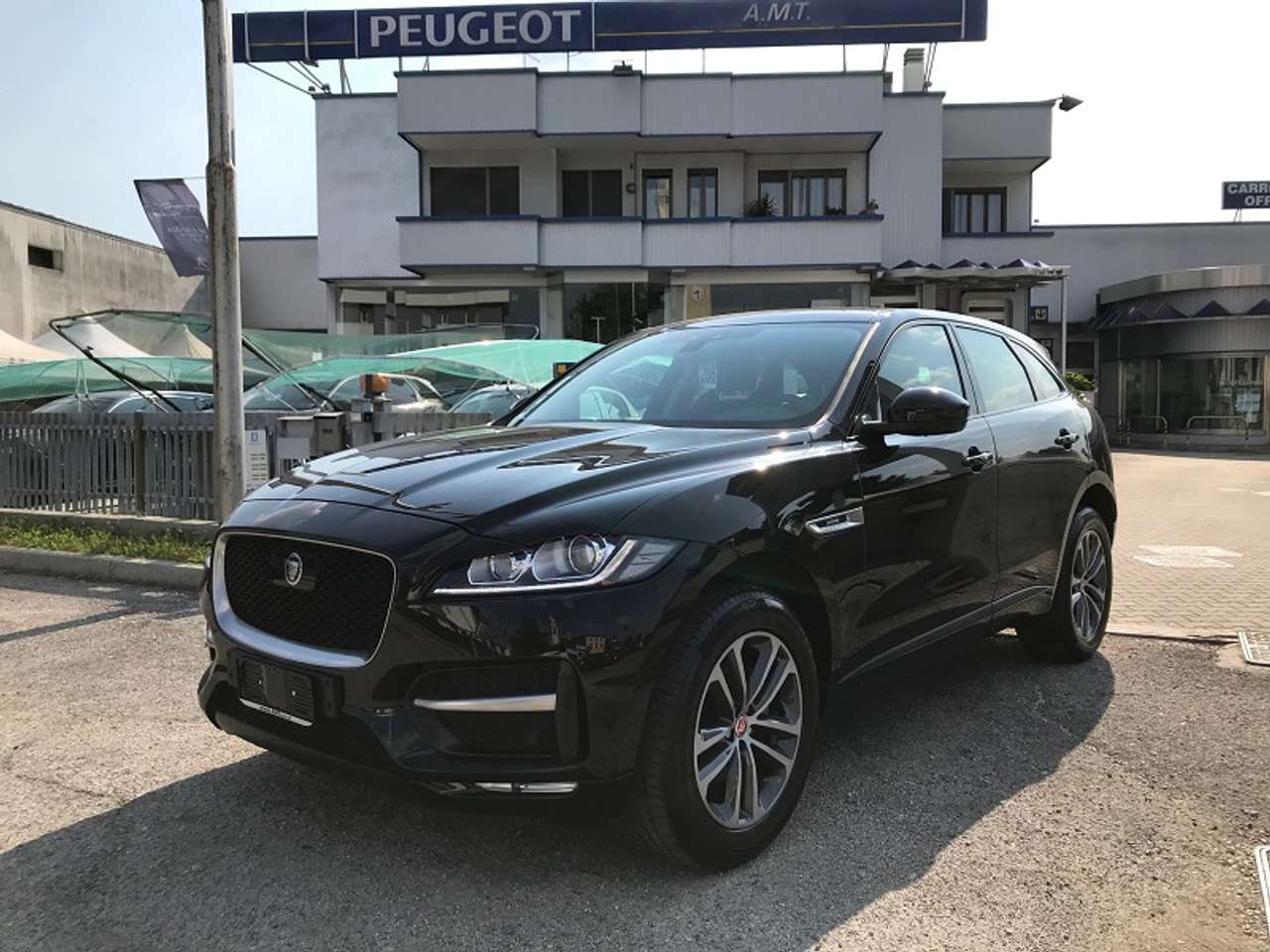 Jaguar F-Pace 2.0 D 180 CV AWD aut. R-Sport