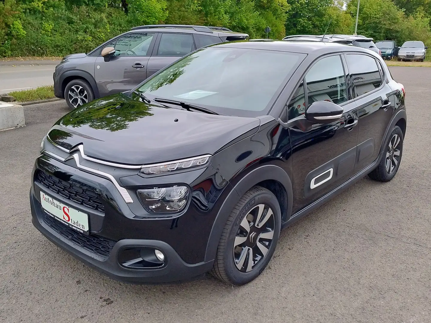 Citroen C3 PureTech 110 S&S Max, Navi, LM-Felgen, Kamera Schwarz - 2