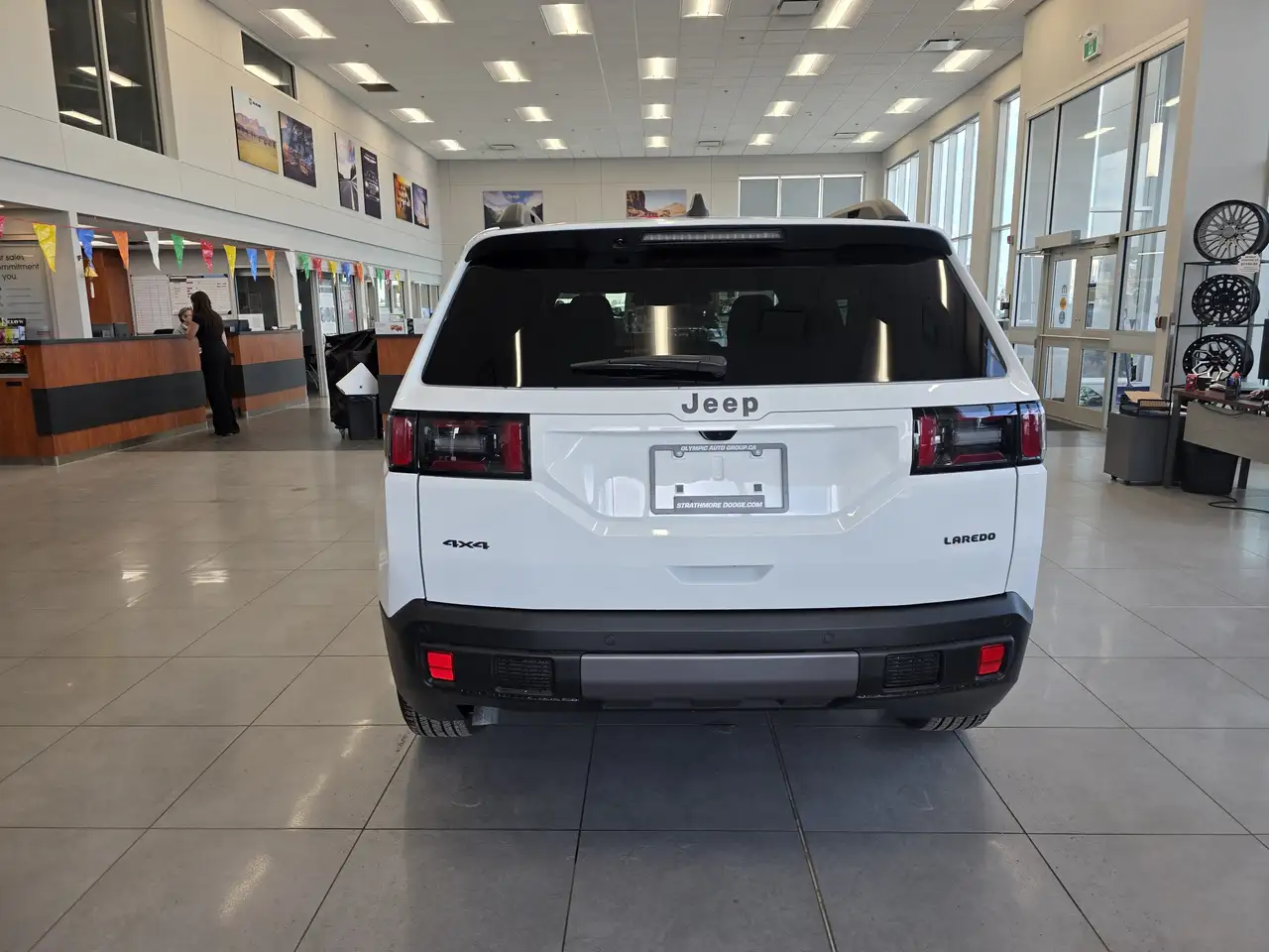 Jeep Cherokee снимка Jeep Cherokee