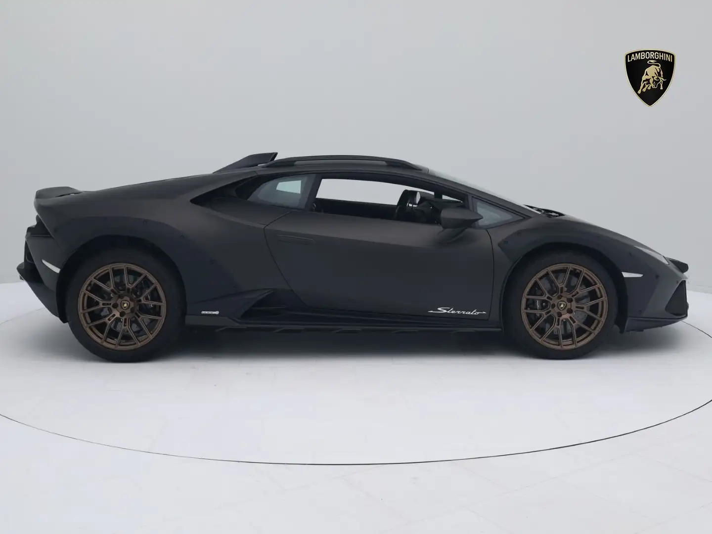 Lamborghini Huracán Sterrato MY24 I MARRONE APUS I AD PERSONAM Коричневий - 2