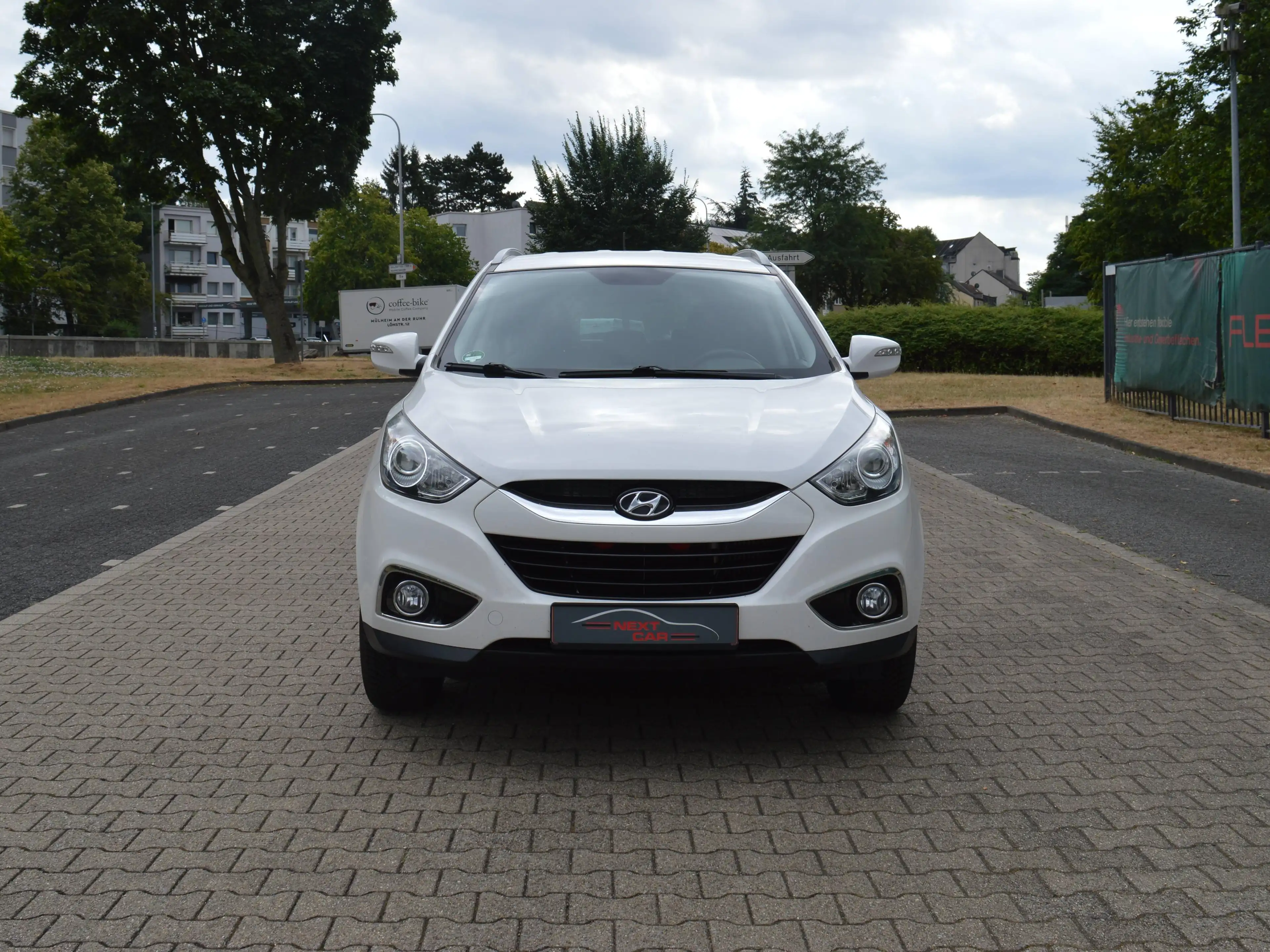 Hyundai iX35 Premium AWD*Leder*PDC*Kamera* — photo 2
