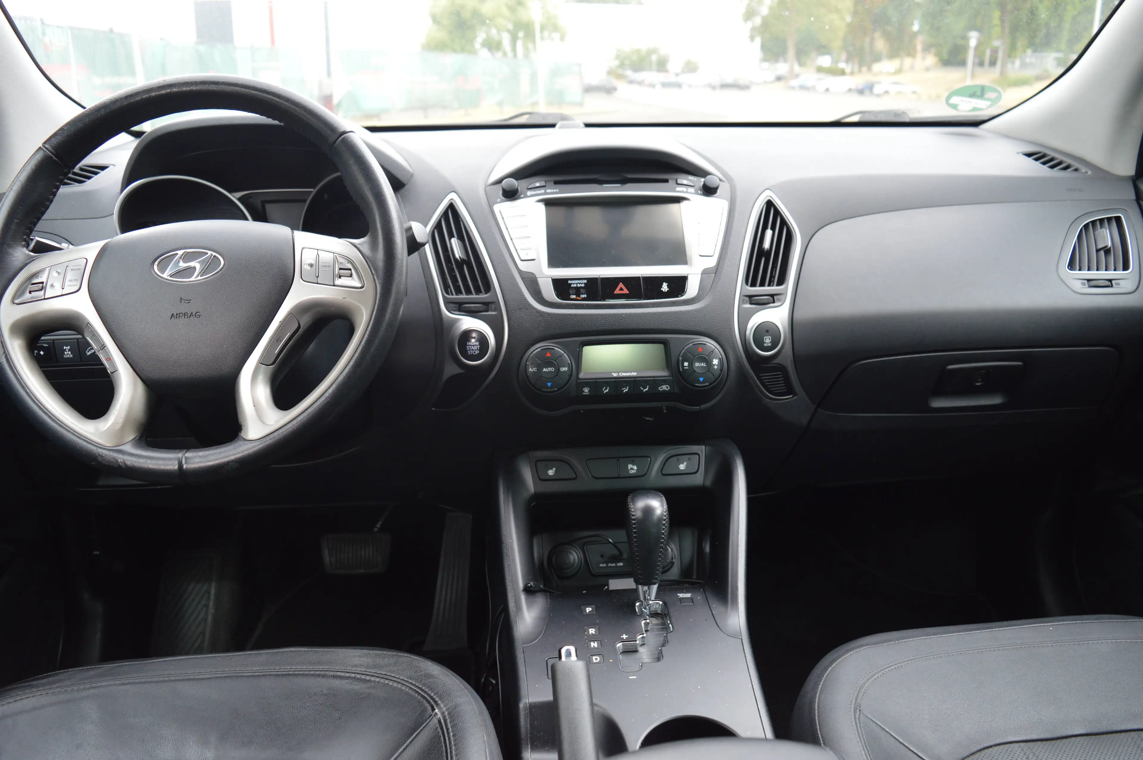 Hyundai iX35 Premium AWD*Leder*PDC*Kamera* — photo 11