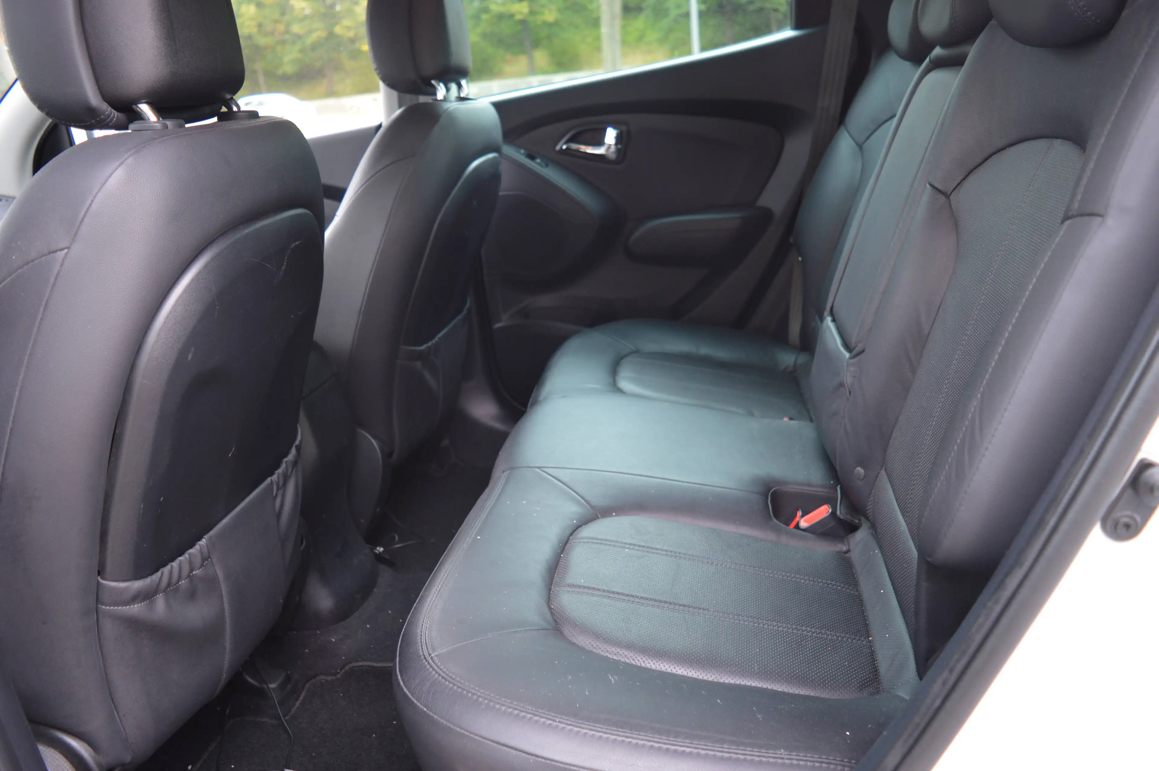 Hyundai iX35 Premium AWD*Leder*PDC*Kamera* — photo 10