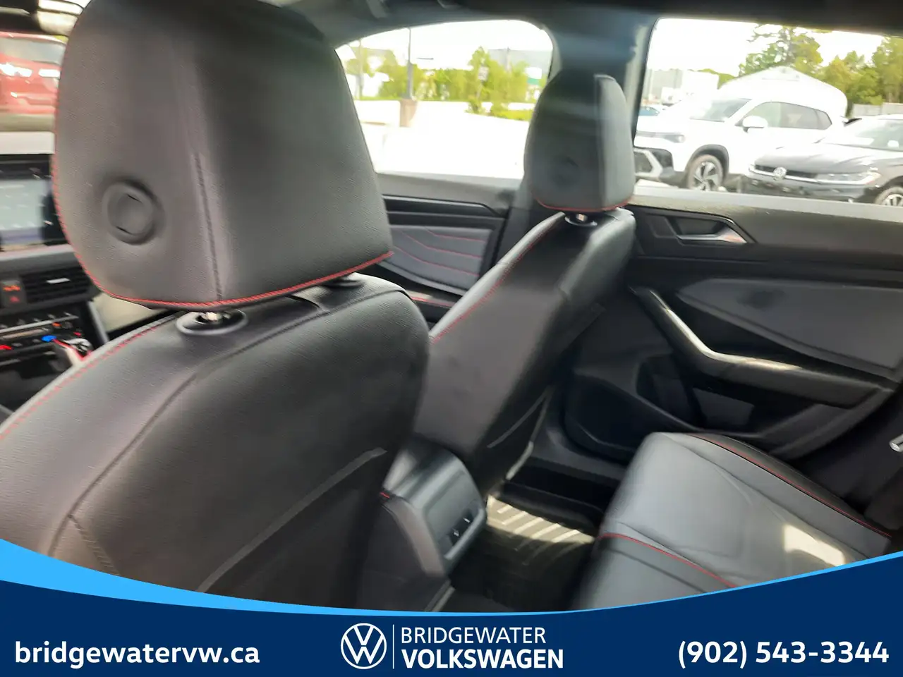 Volkswagen Jetta снимка Volkswagen Jetta