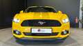 Ford Mustang Mustang Fastback 2.3 317 PAS DE MALUS Jaune - thumbnail 2