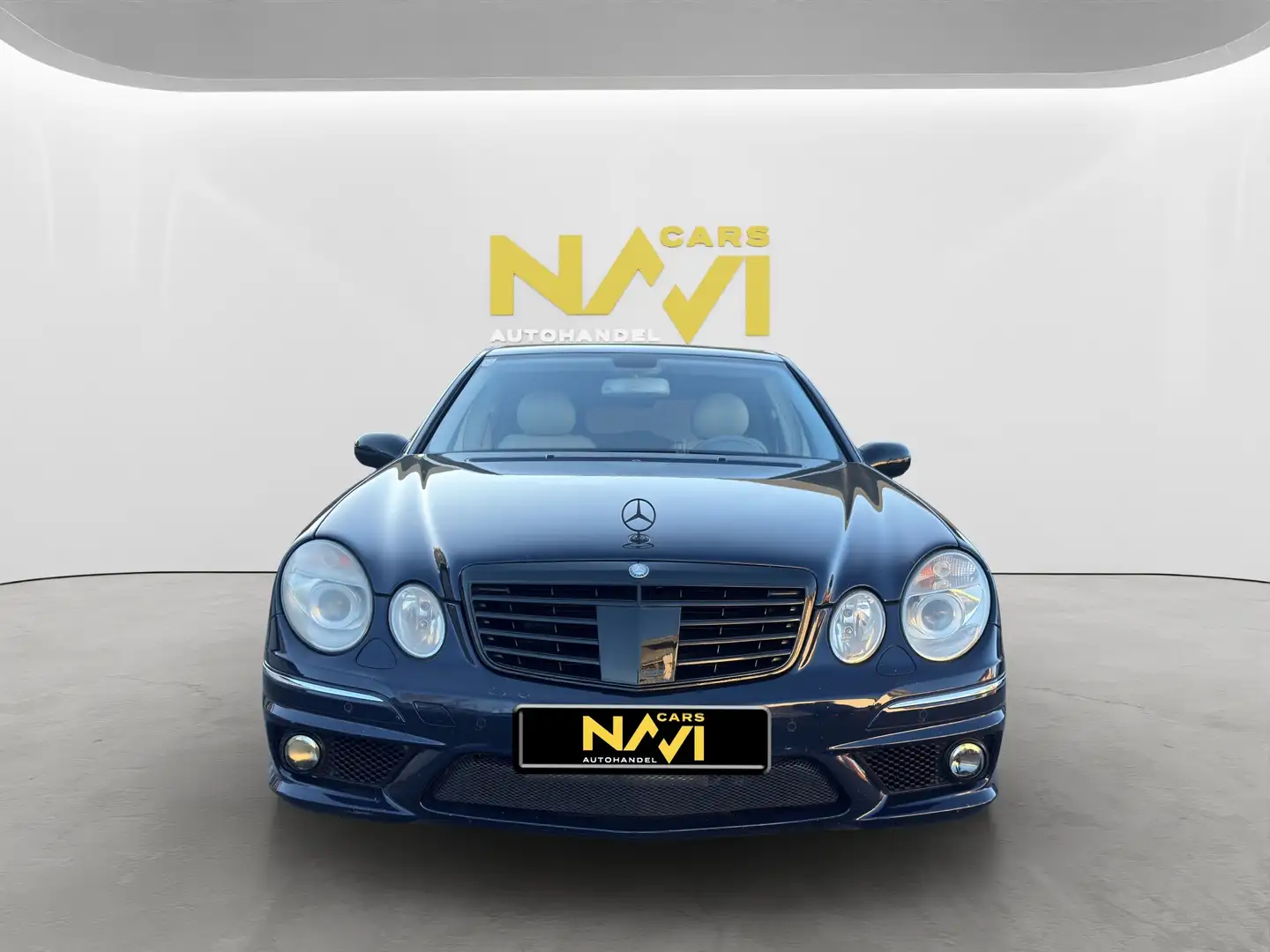 Mercedes-Benz E 320 E 320 Avantgarde 4MATIC Aut. Blau - 2
