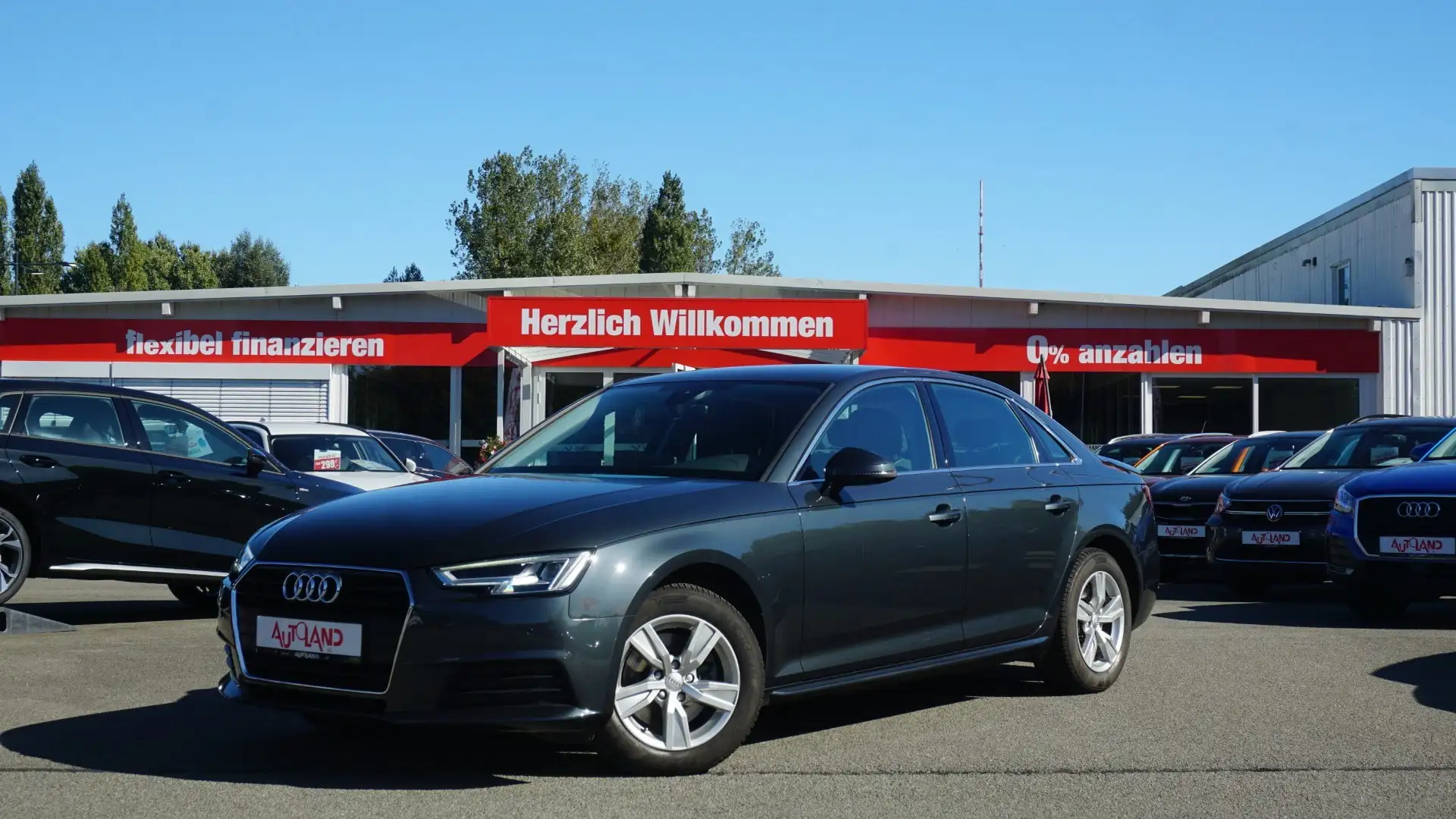 Audi A4 1.4 TFSI LED Sitzheizung AHK Navi PDC Gris - 2