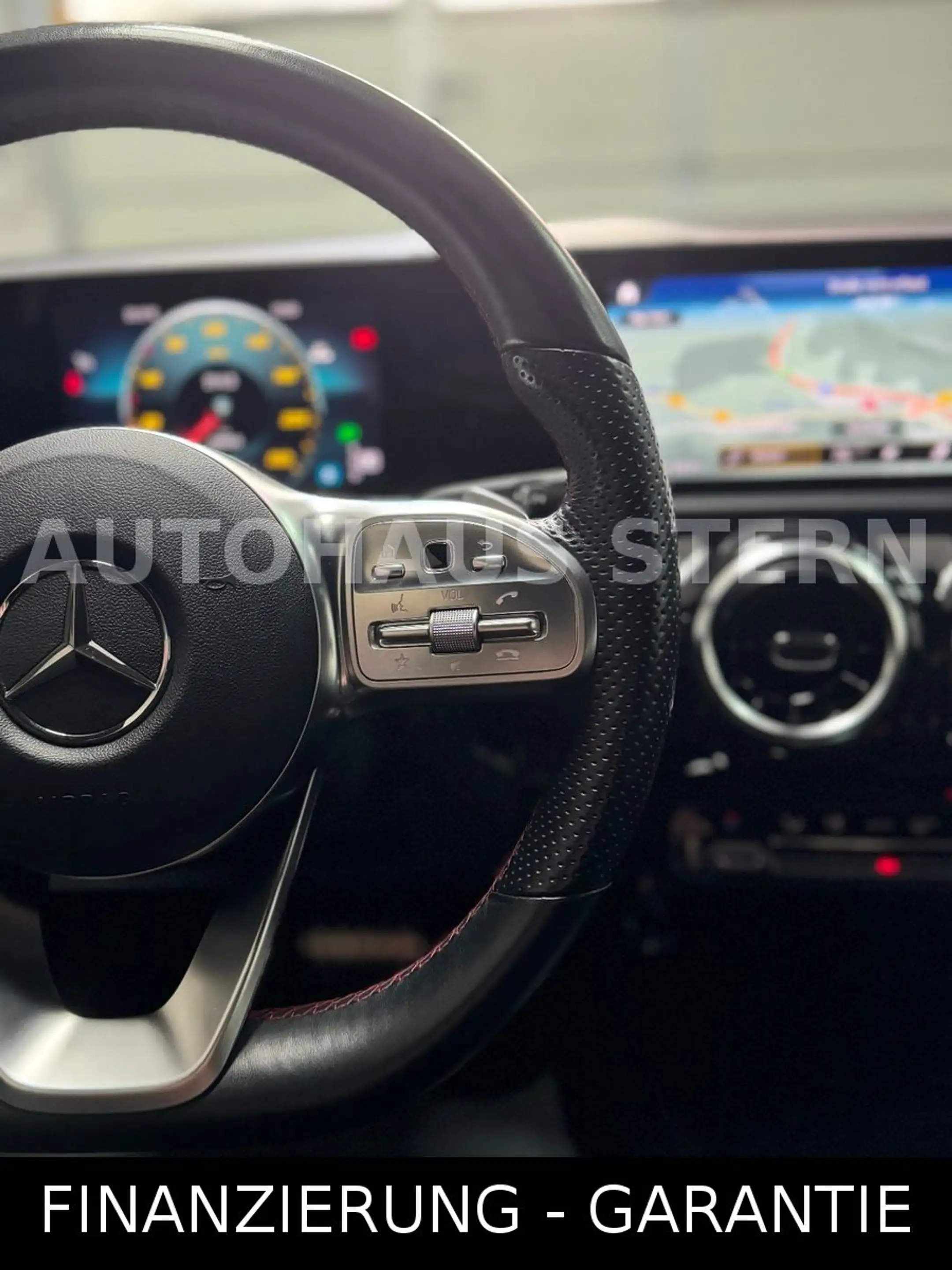 Mercedes-Benz A 200 AMG Line Carplay Kamera LED 8xReifen Spur — photo 18