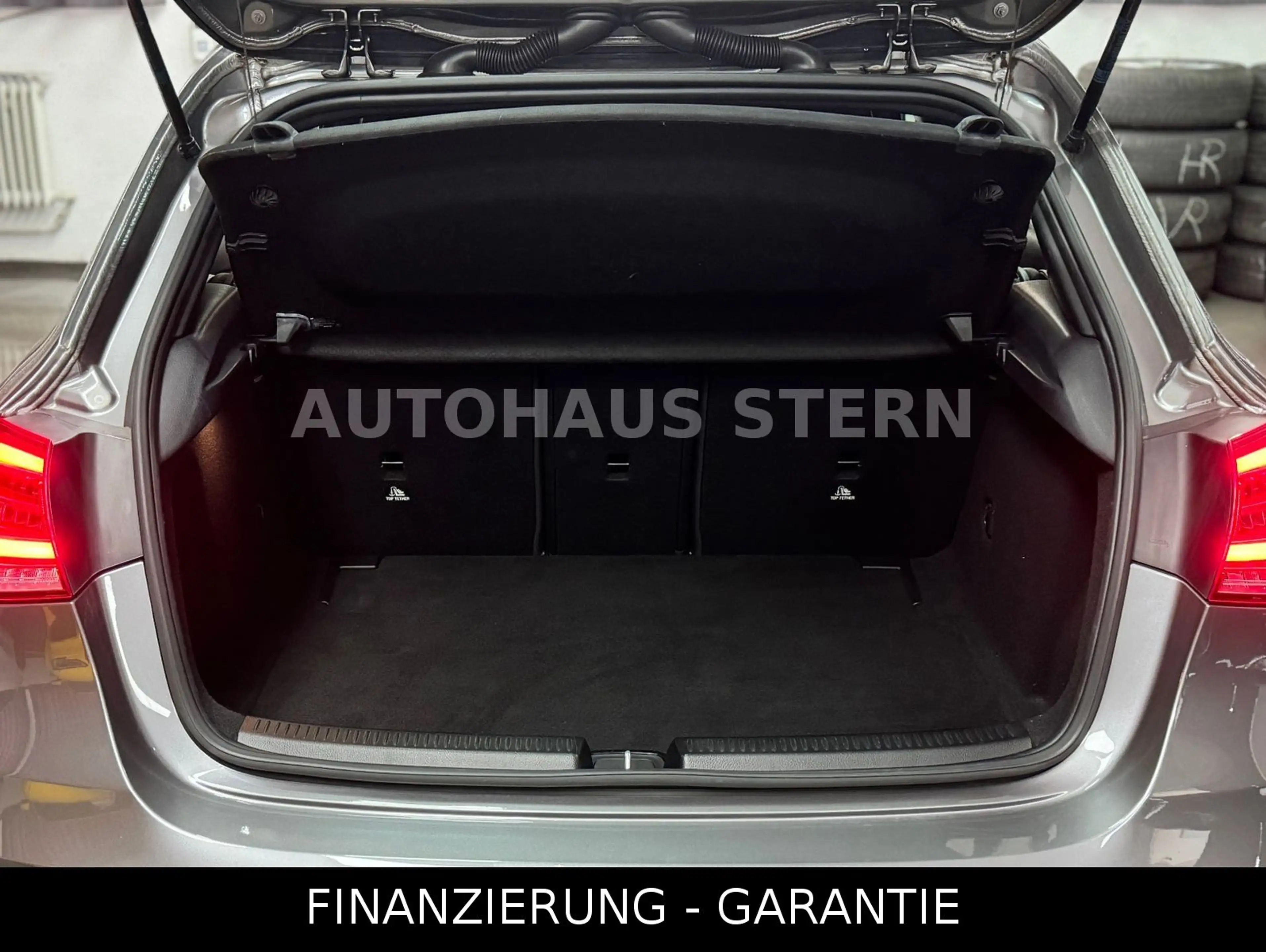 Mercedes-Benz A 200 AMG Line Carplay Kamera LED 8xReifen Spur — photo 7