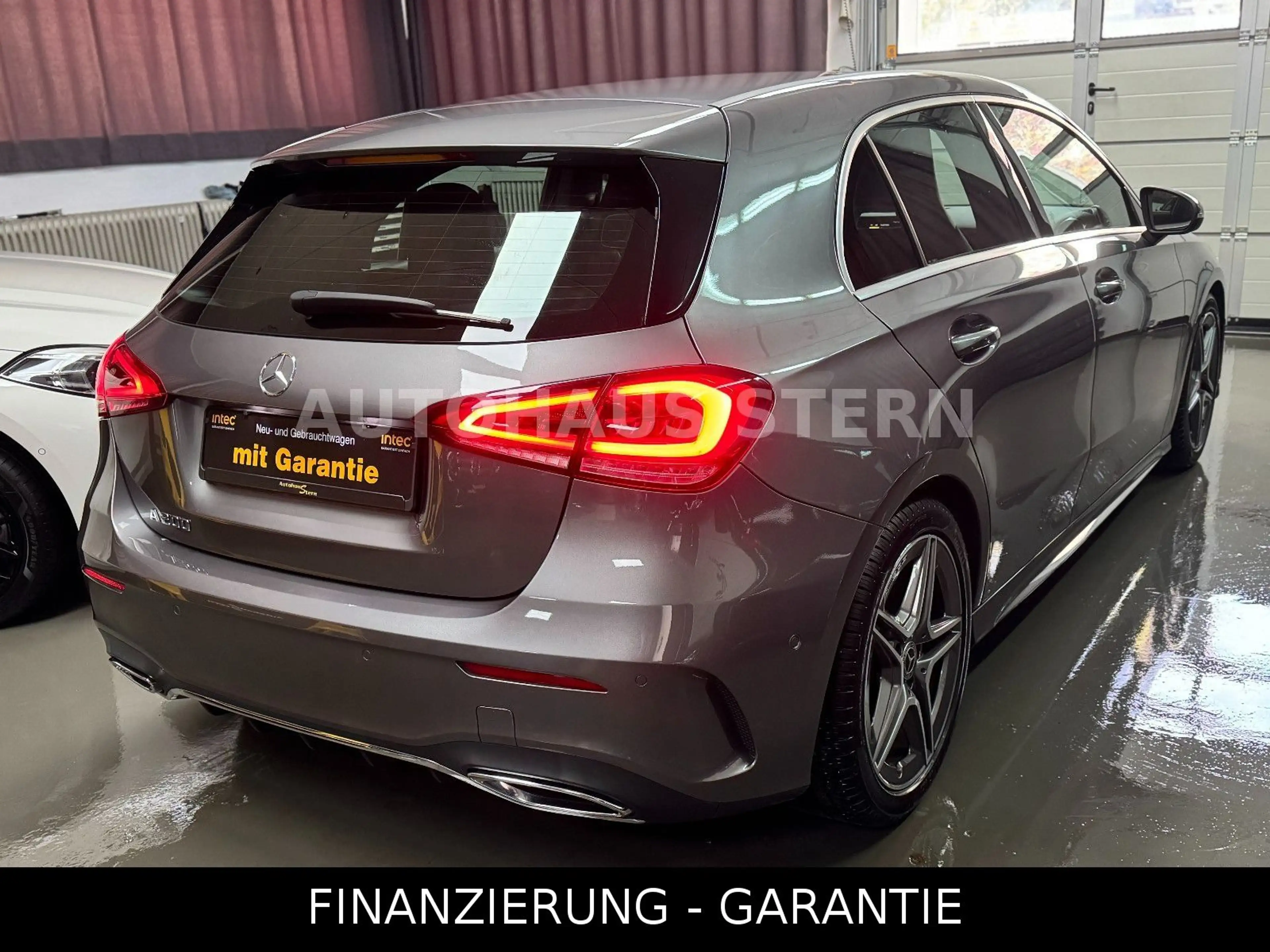 Mercedes-Benz A 200 AMG Line Carplay Kamera LED 8xReifen Spur — photo 8