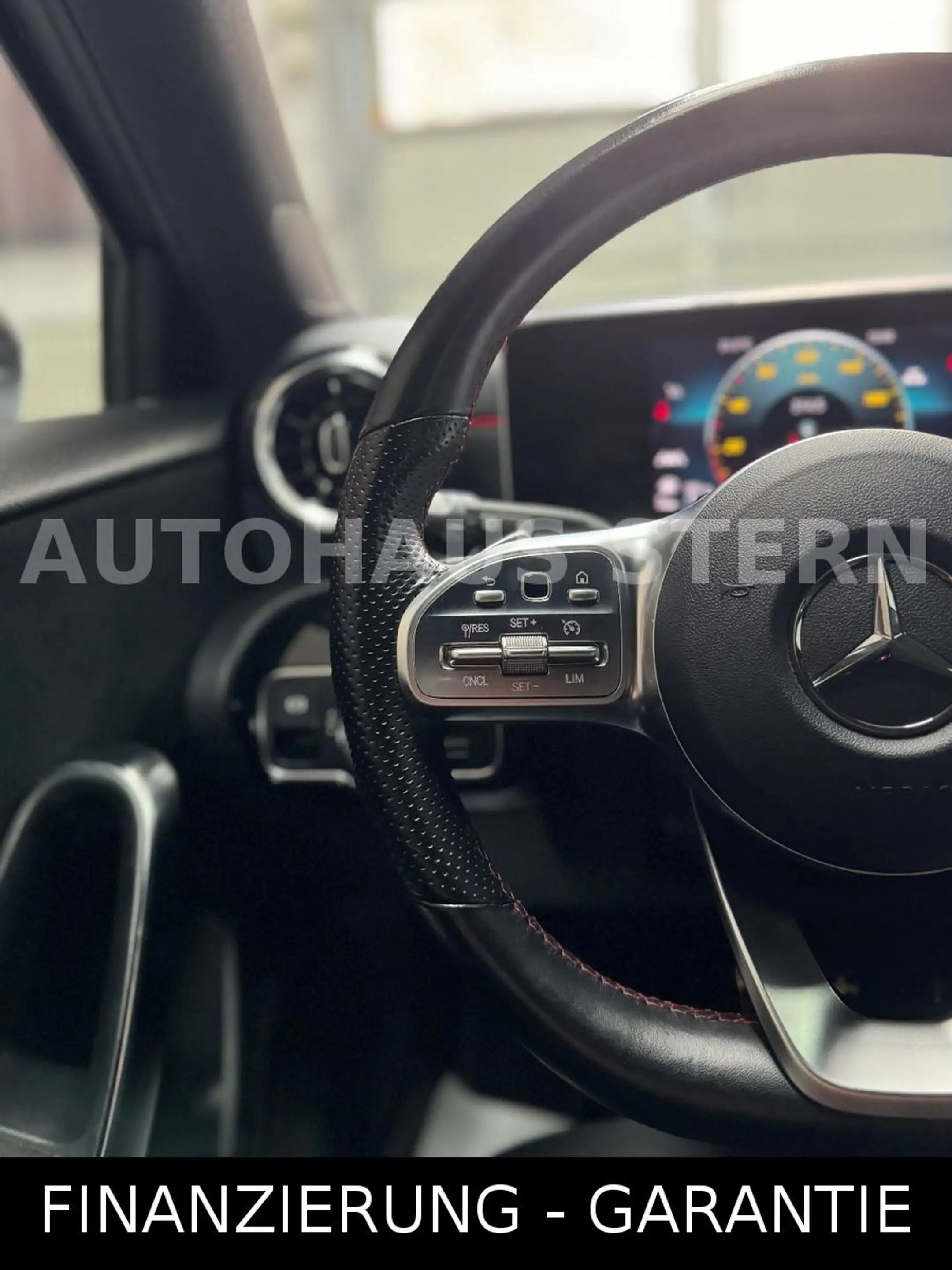 Mercedes-Benz A 200 AMG Line Carplay Kamera LED 8xReifen Spur — photo 19