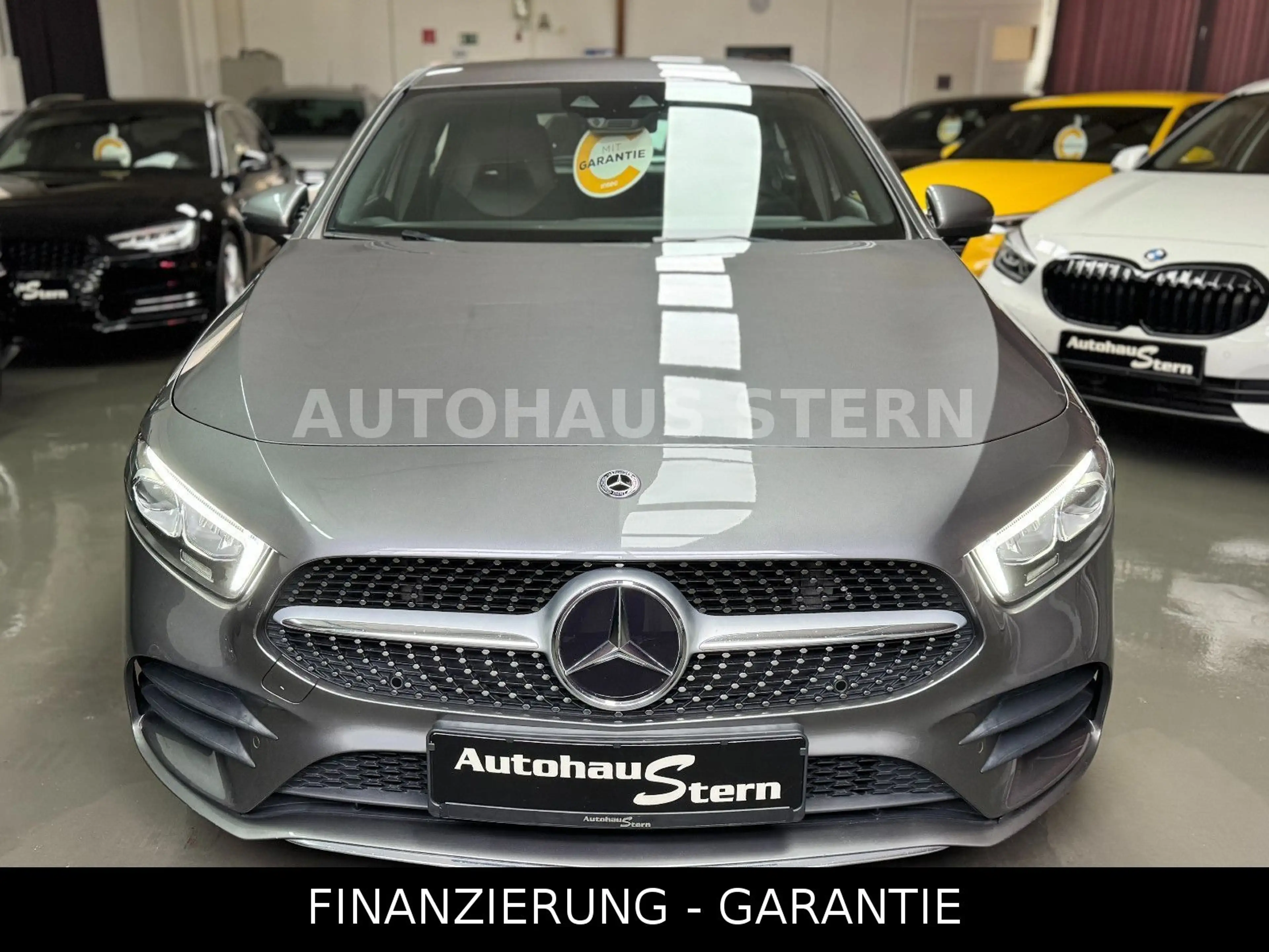 Mercedes-Benz A 200 AMG Line Carplay Kamera LED 8xReifen Spur — photo 2