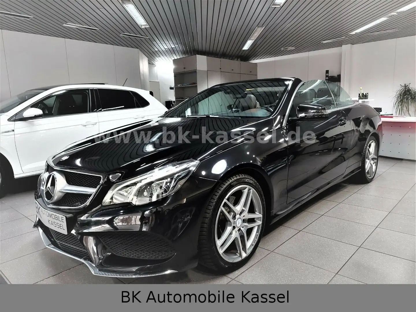 Mercedes-Benz E 350 Cabrio BlueTEC|AMG-Line|LED|LEDER|H&K|*** Schwarz - 1