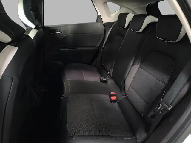 Renault Captur view 15