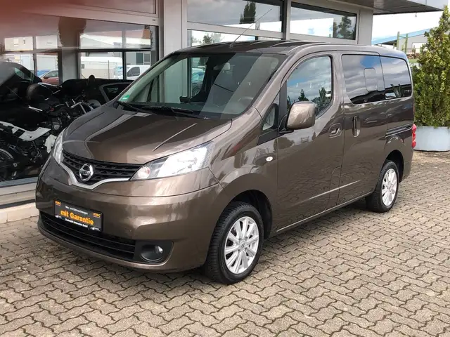 Nissan NV200 1.5 dCi Evalia Tekna 7Sitzer Euro 6 6-Gang