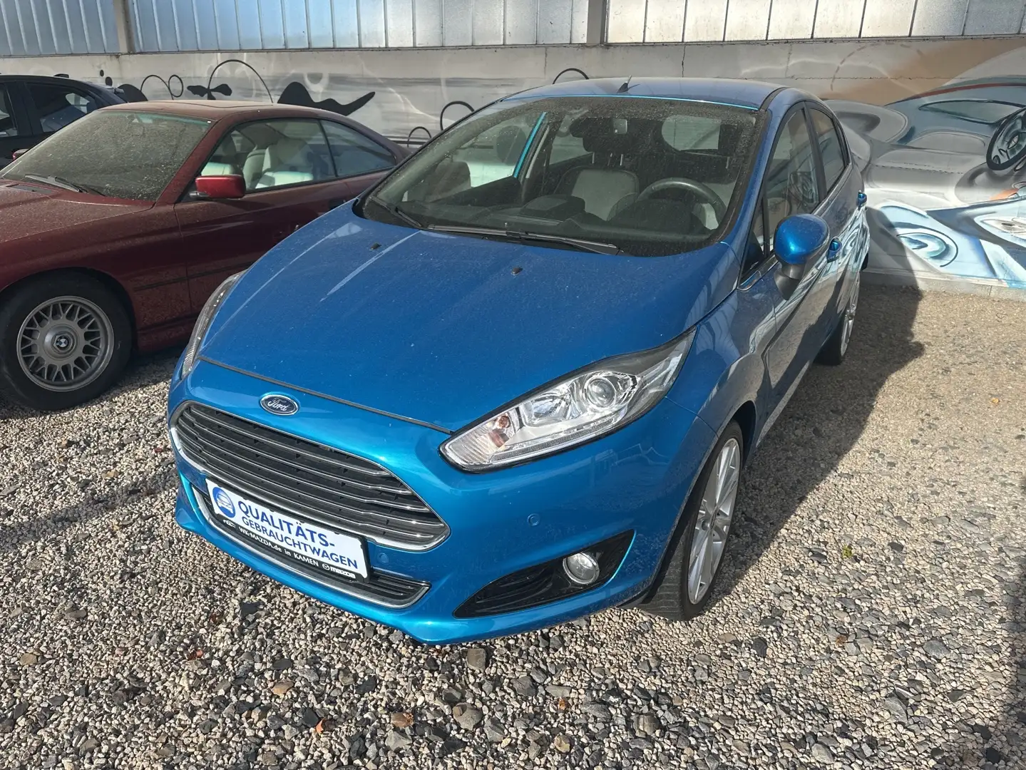 Ford Fiesta Individual 1.0 Eco-Boost 100 PS Automatik Navigati Blau - 2