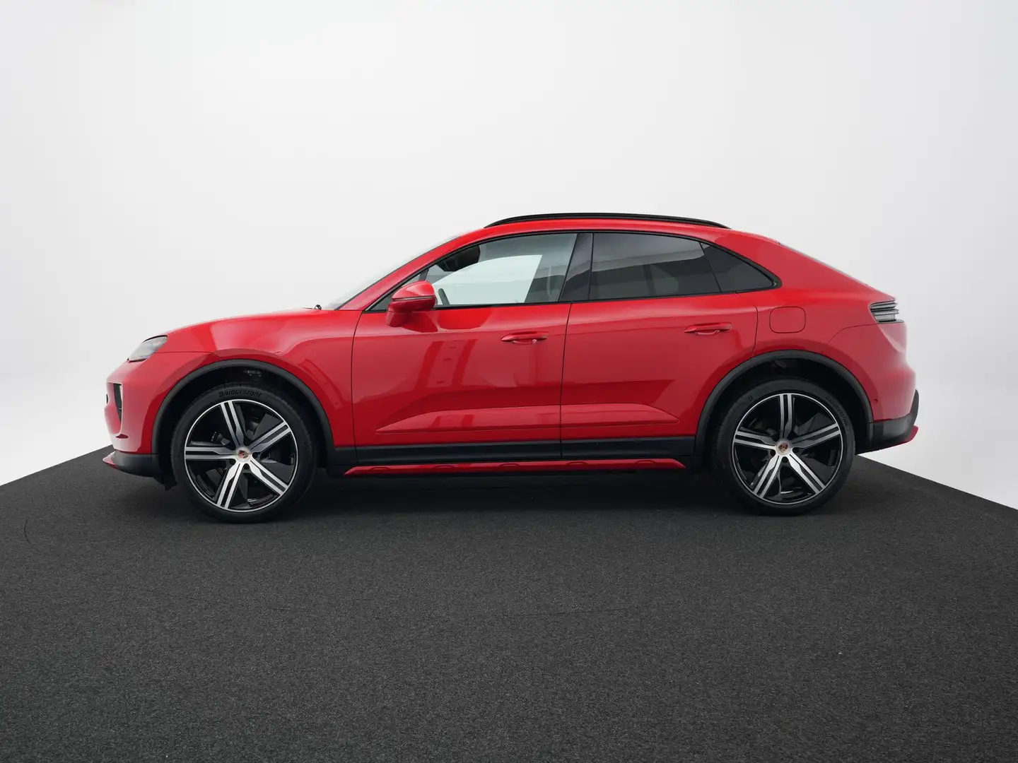 Porsche Macan 4 Rood - 2