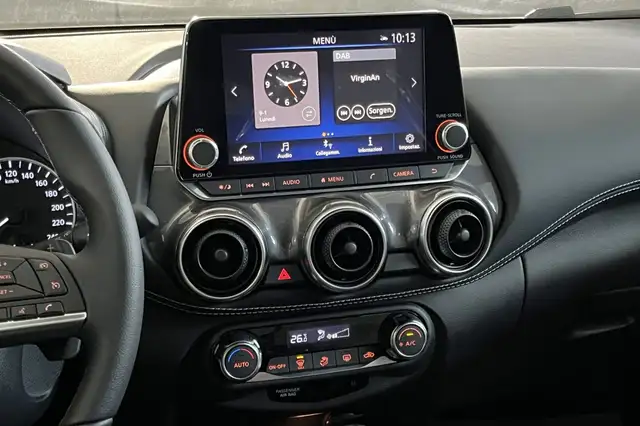 Nissan Juke view 23