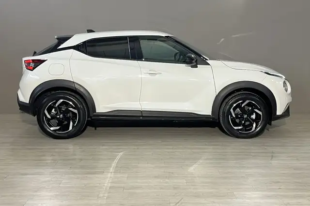 Nissan Juke view 4