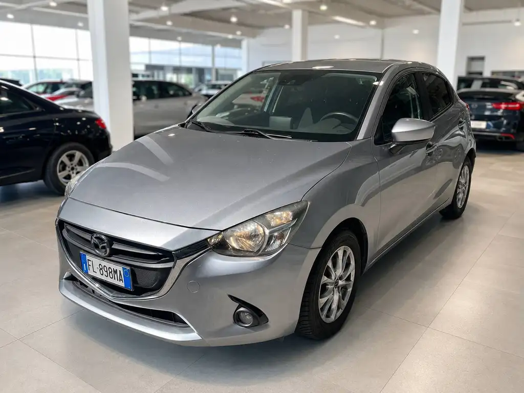 Mazda 2
