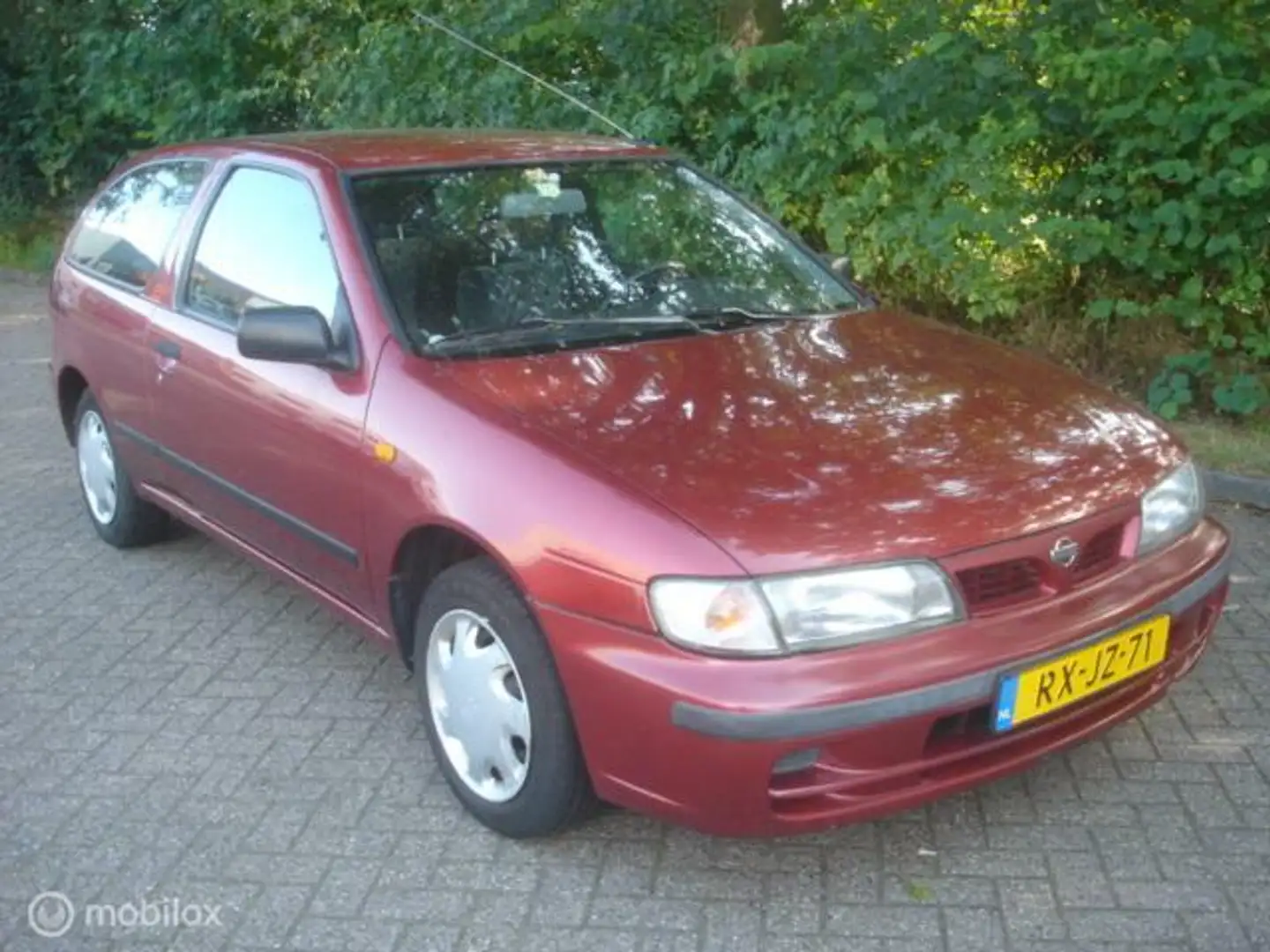 Nissan Almera 1.6 I Pulsar Comfort Airco stuurbekrachtiging Rot - 1