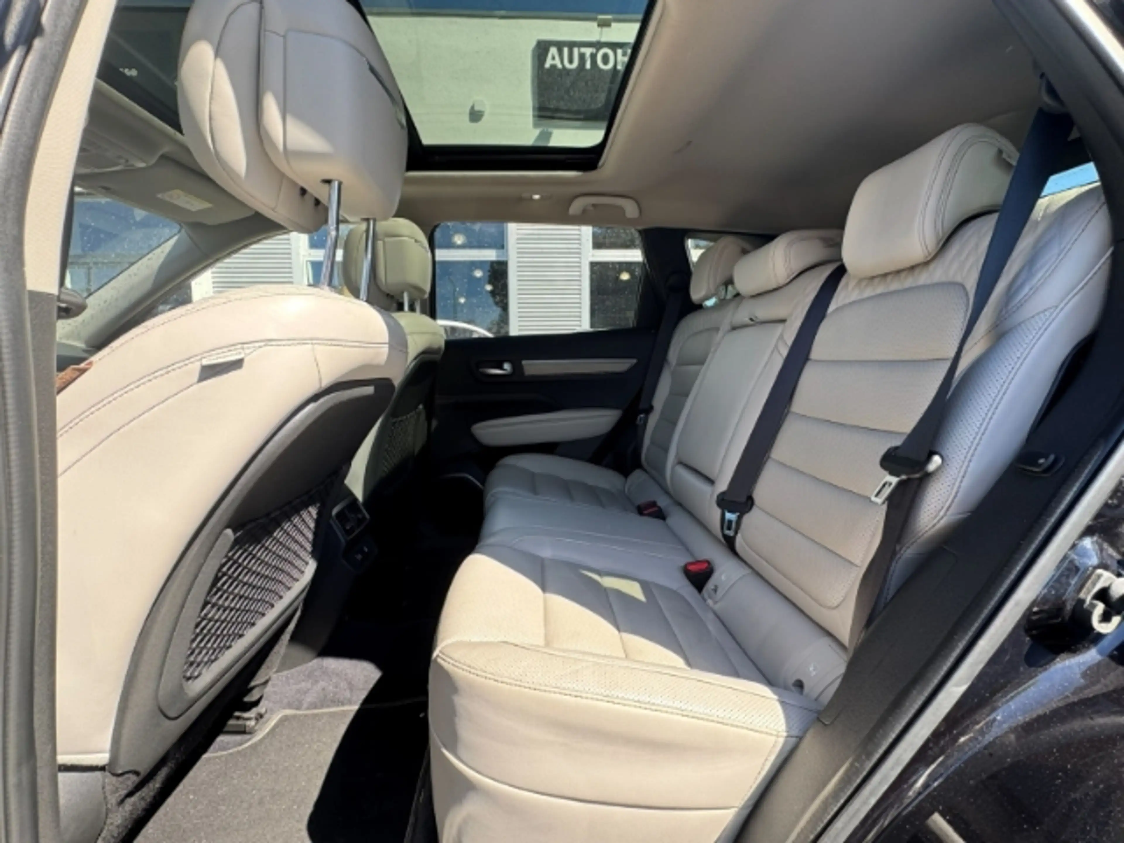 Renault Koleos Initiale Paris 4x4  AHK — photo 6