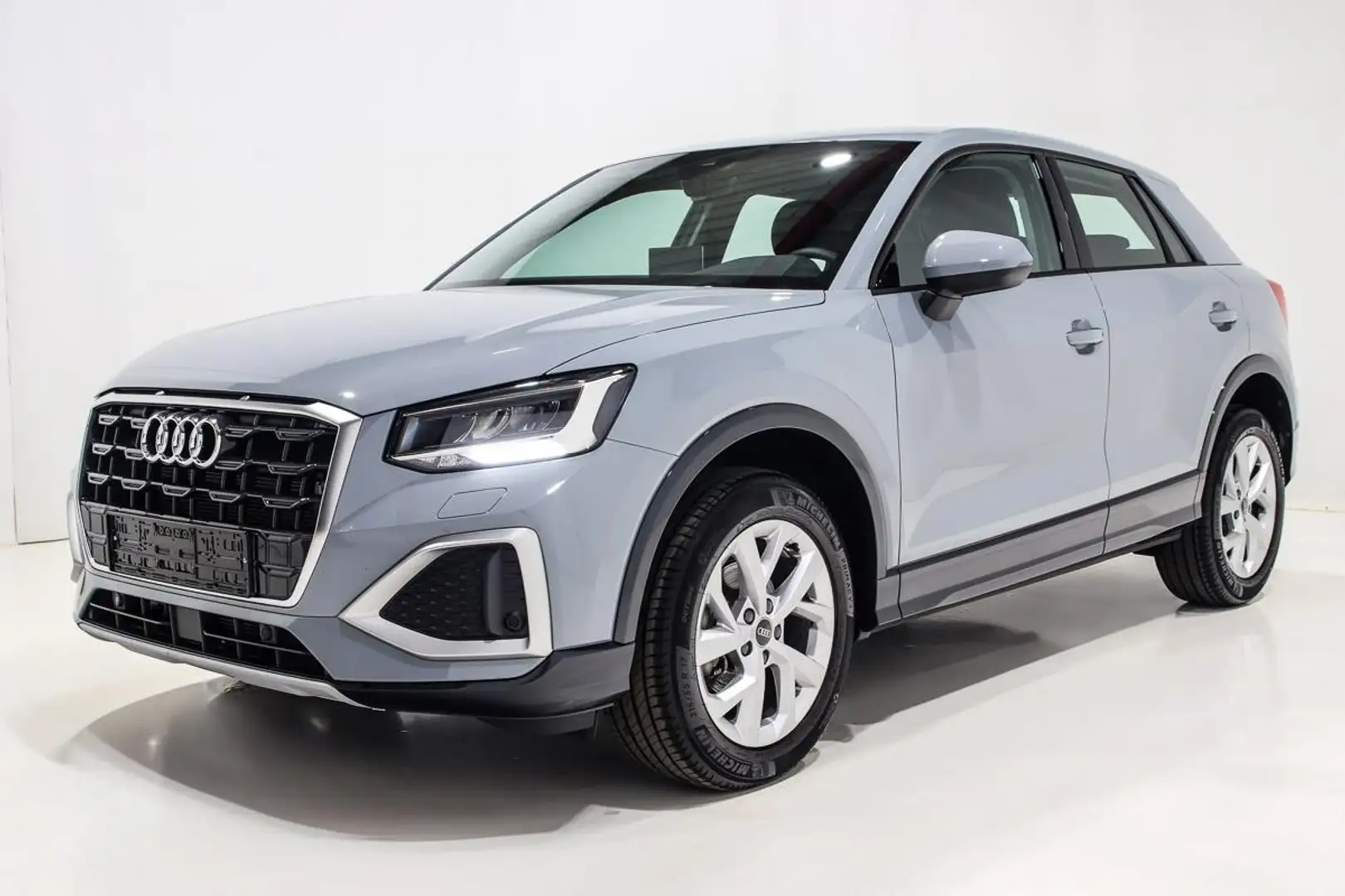 Audi Q2 35 TFSI S-TRONIC ADVANCED LED ACC CARPLAY CAMERA Grijs - 2