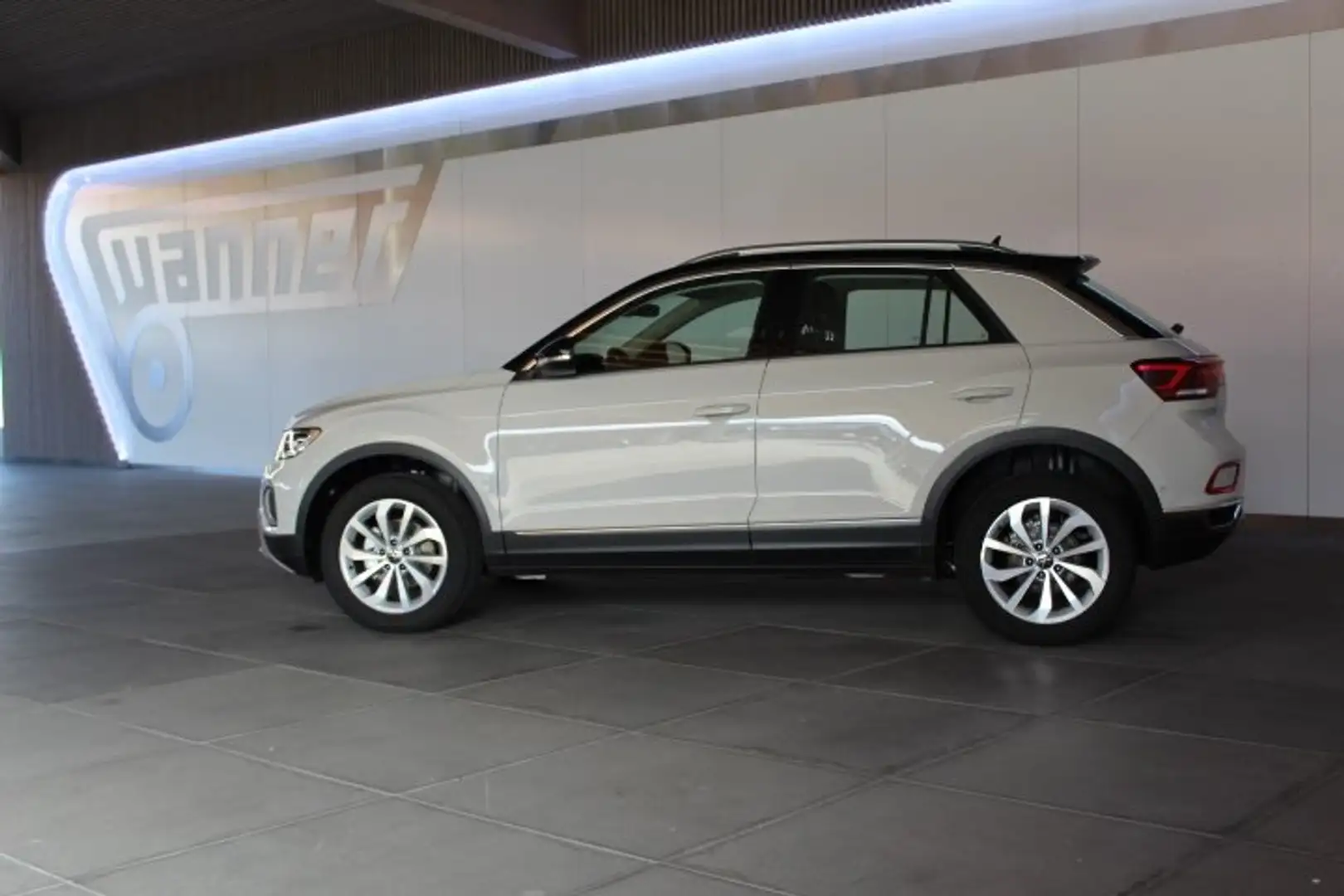 Volkswagen T-Roc 1.5TSI DSG STYLE IQ.DRIVE EASY-OPEN&CLOSE Grau - 1
